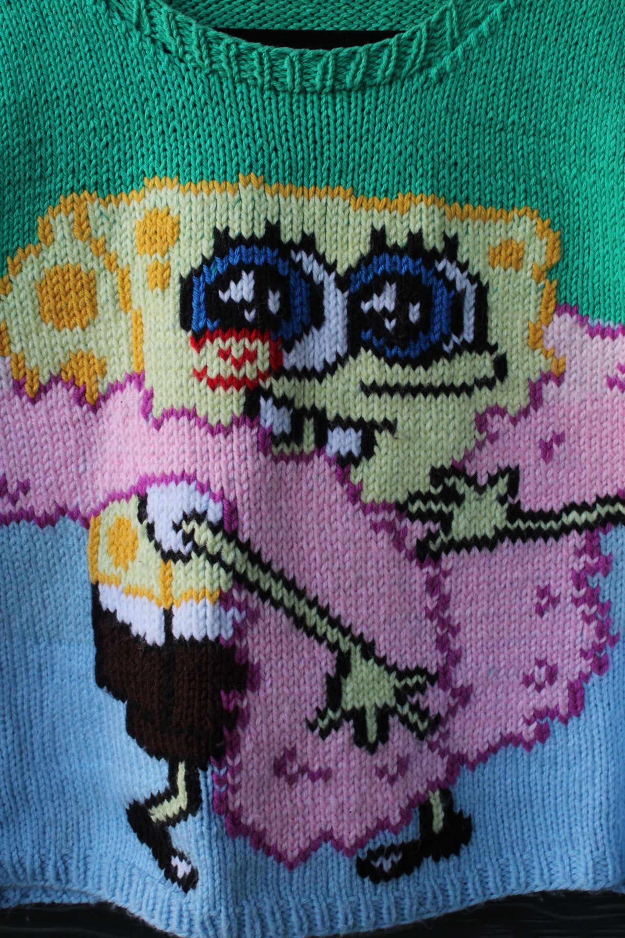 🧵✨ Handmade SpongeBob Vest (Size: Large) ✨🧵