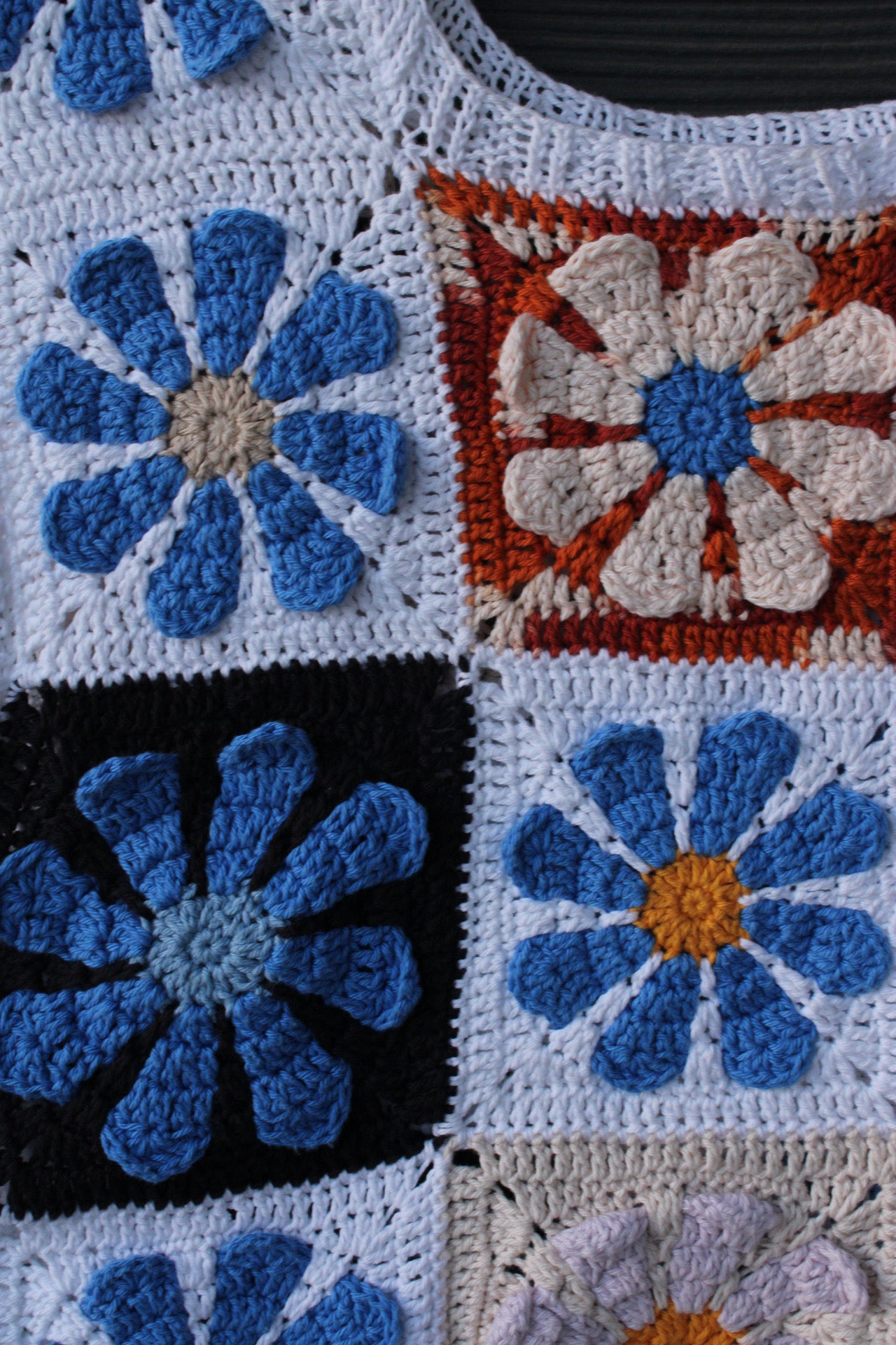 🌼✨ Handmade Crochet Flower Vest – 100% Cotton (Size: Medium) ✨🌼