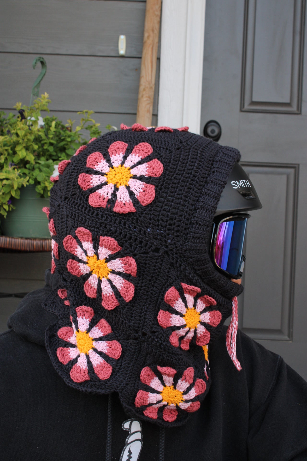 Handmade Crochet Snowboarding Hood – 100% Cotton Yarn | Retro Flower Design