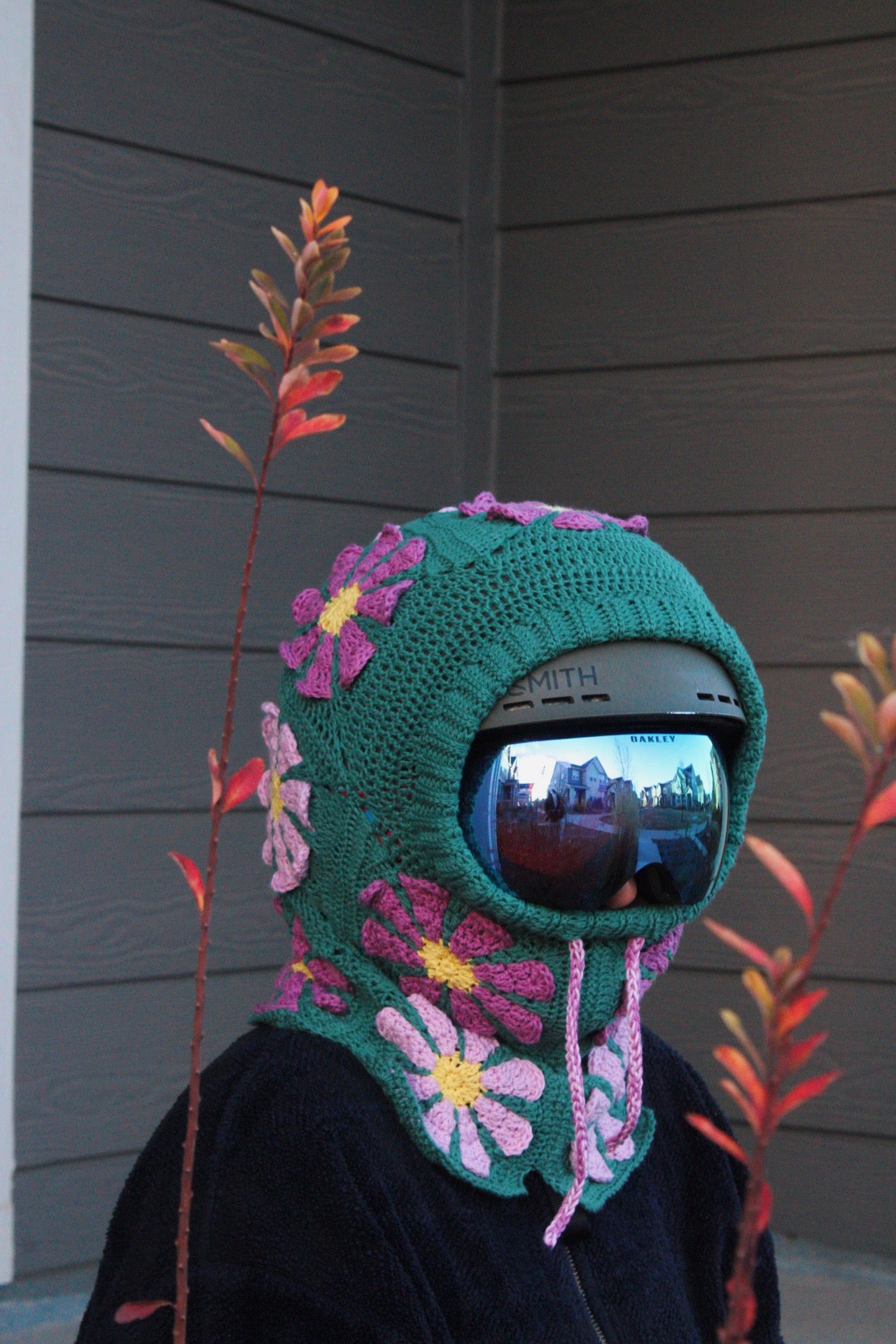 Handmade Crochet Snowboarding Hood – 100% Cotton Yarn | Retro Flower Design
