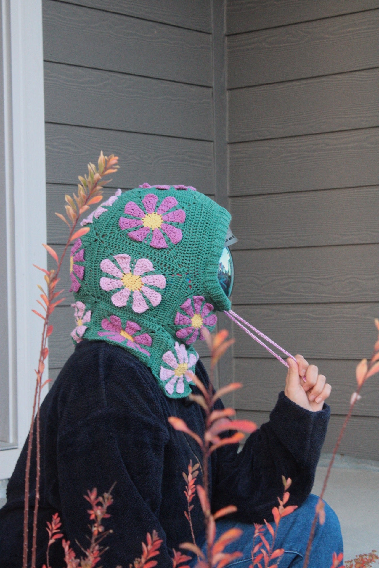 Handmade Crochet Snowboarding Hood – 100% Cotton Yarn | Retro Flower Design