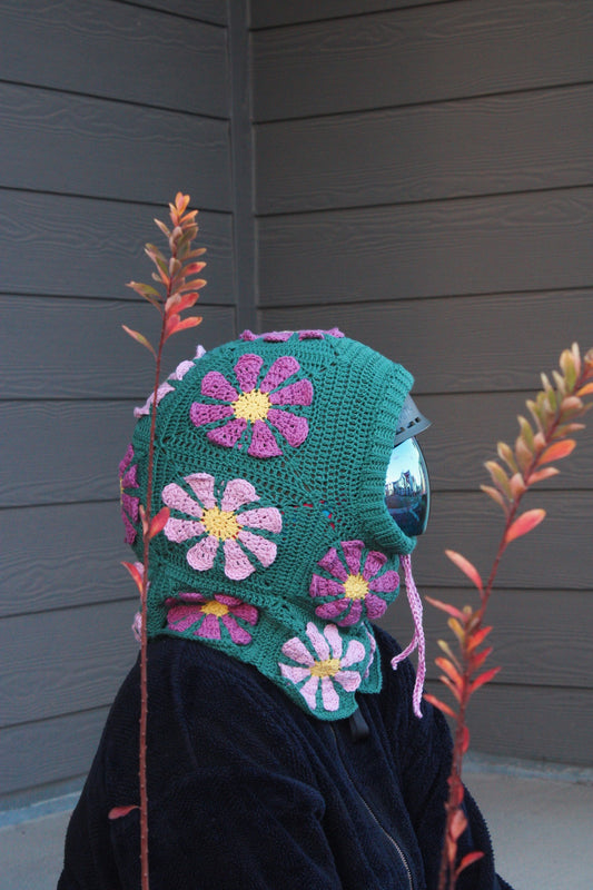 Handmade Crochet Snowboarding Hood – 100% Cotton Yarn | Retro Flower Design